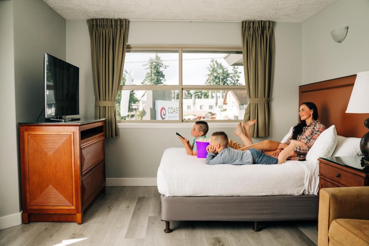 Coast Parksville Hotel Esterno foto