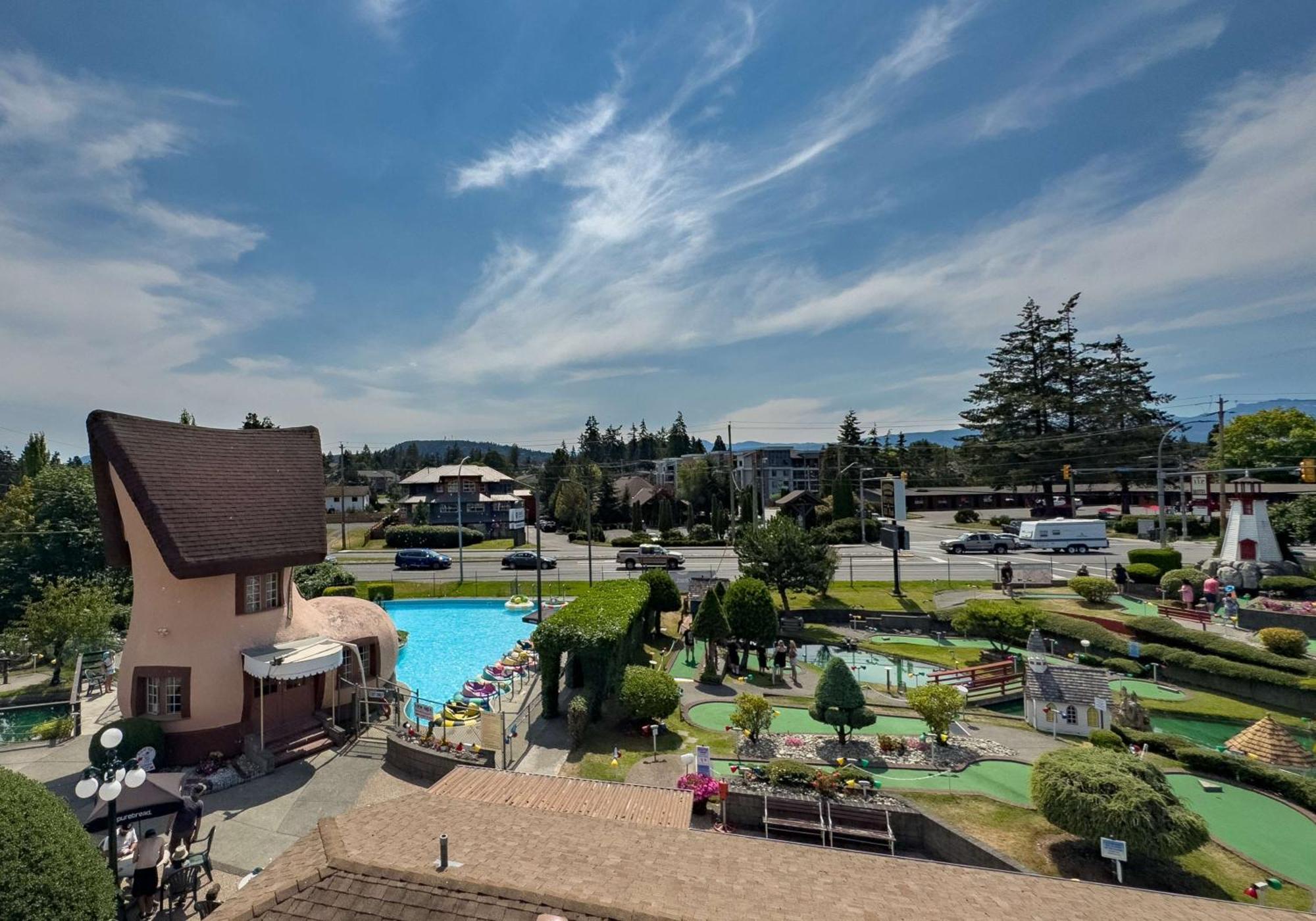 Coast Parksville Hotel Esterno foto