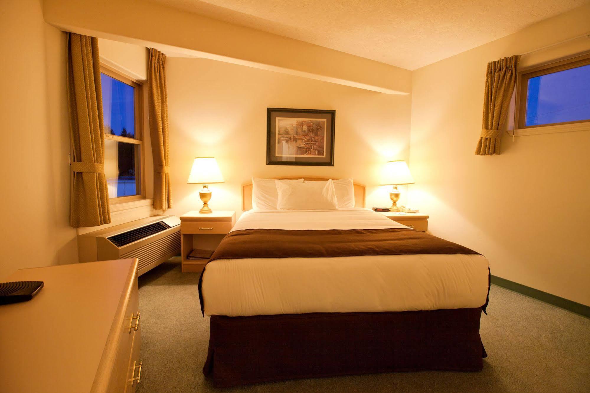 Coast Parksville Hotel Esterno foto
